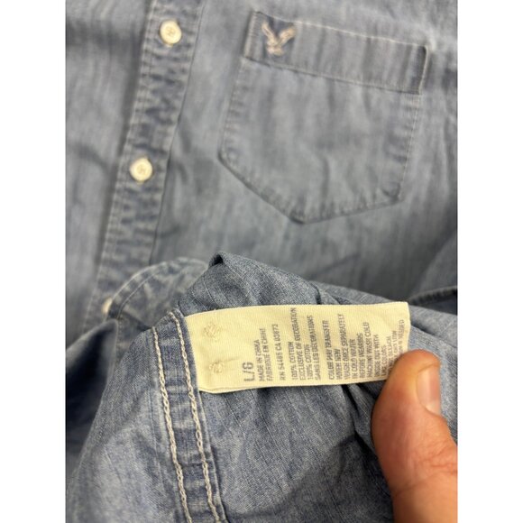 American Eagle Shirt Mens Large Blue Chambray Button Down Athletic Fit - Picture 6 of 7